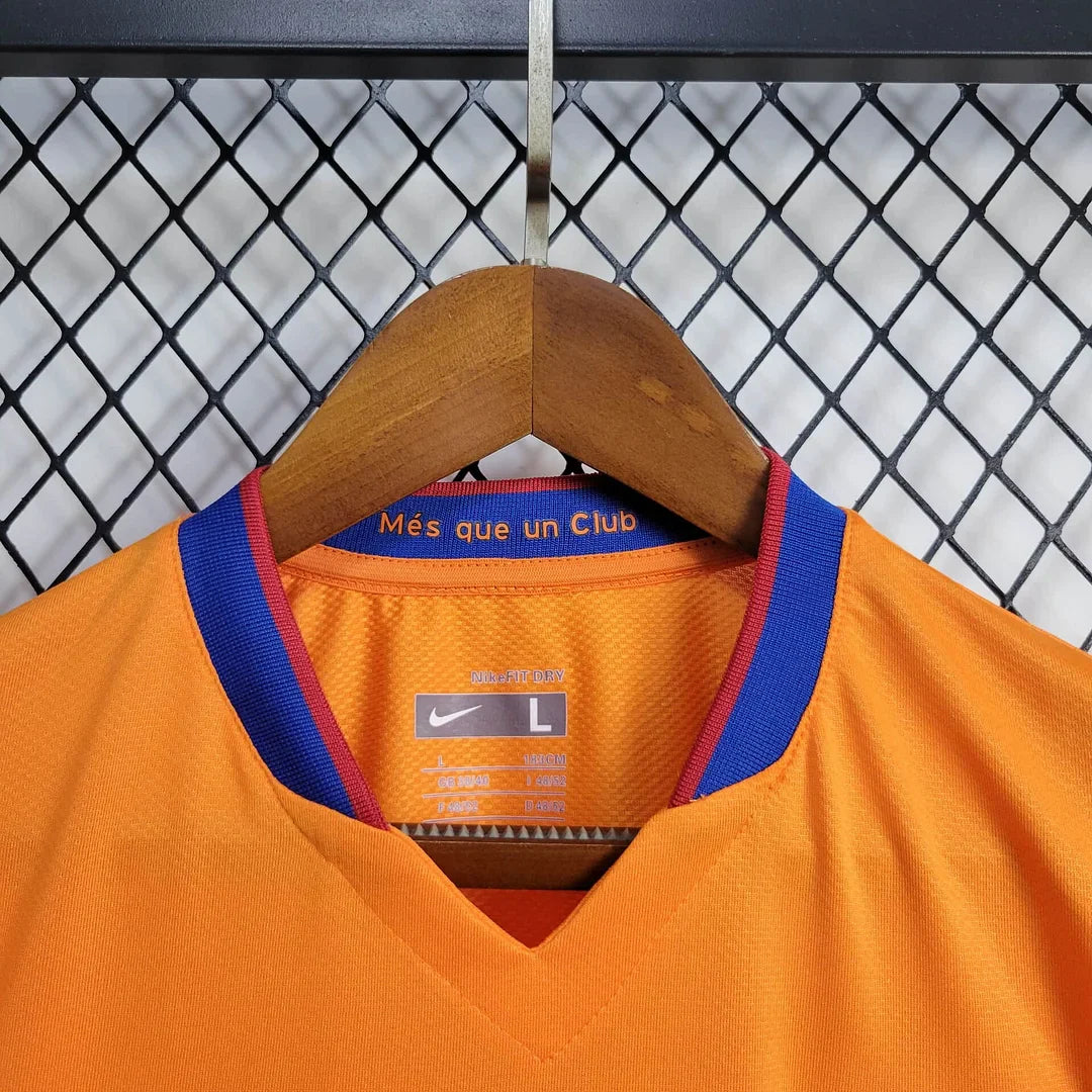 Barcelona 2006 Away Shirt