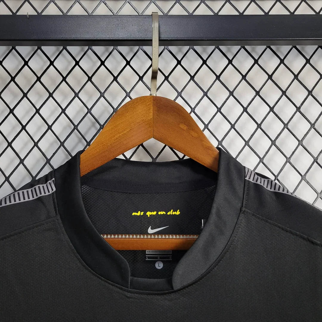 Barcelona 2011 L/S Away Shirt