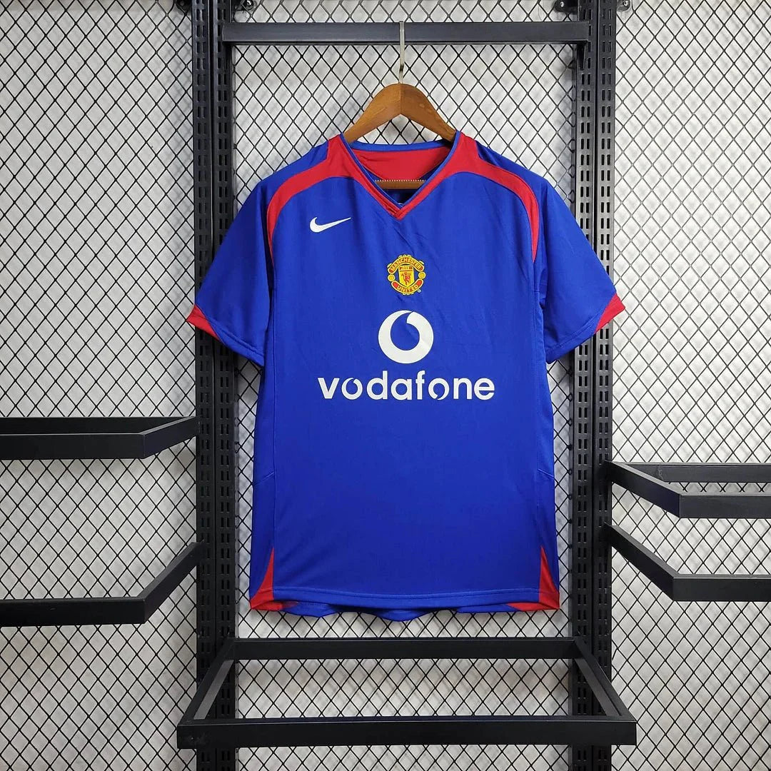 Man United 2005 Away Shirt