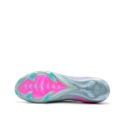 FG – Firm Ground (Plastic Studs)