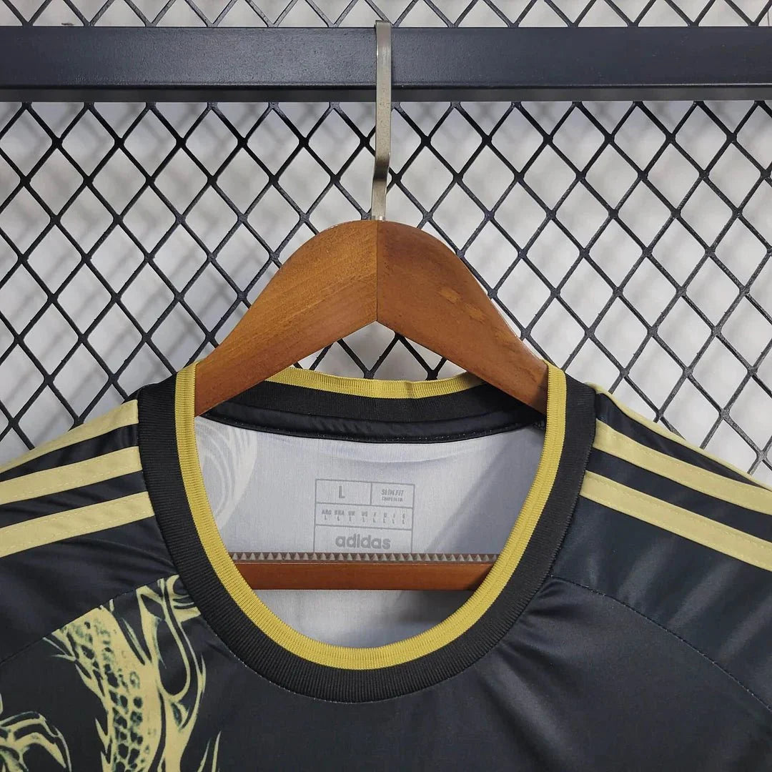 Real Madrid 2025 Gold Dragon Special Shirt