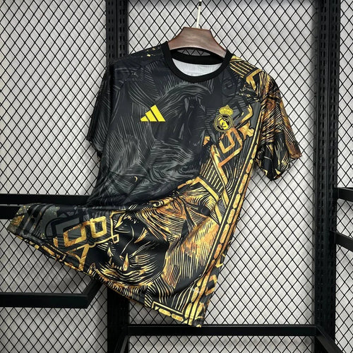Real Madrid 2025 Gold Lion Special Shirt