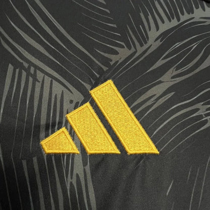 Real Madrid 2025 Gold Lion Special Shirt